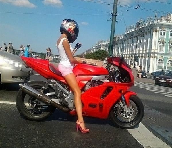 Name:  Hot-Biker-Girl-Riding-a-Red-Sport-Bike-and-Wearing-High-Heels-and-Short-Shorts.jpg
Views: 1435
Size:  57,1 KB